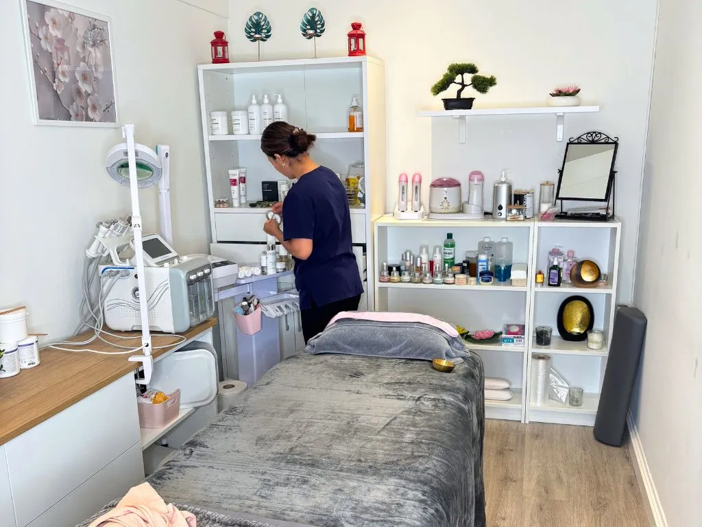 Salle de soins de l'institut Akabeauty